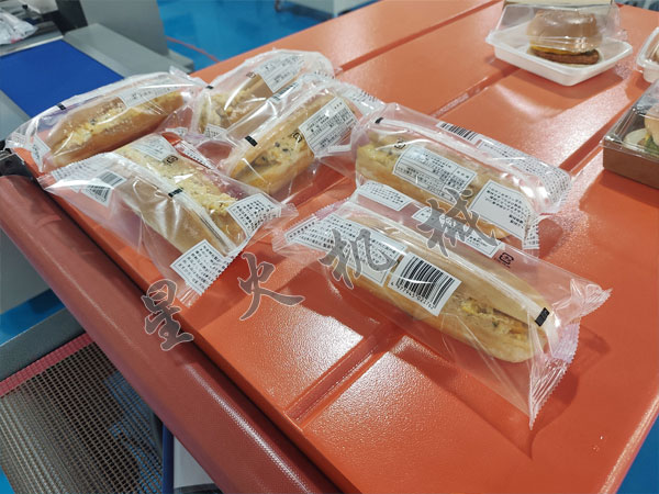成都枕式自動包裝機(jī)實際包裝效果